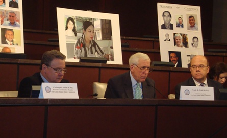 Các dân biểu tại buổi điều trần, Điện Capitol, 16/01/2014. (ảnh BPSOS)