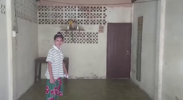 Nguyen Thi Na trong nha