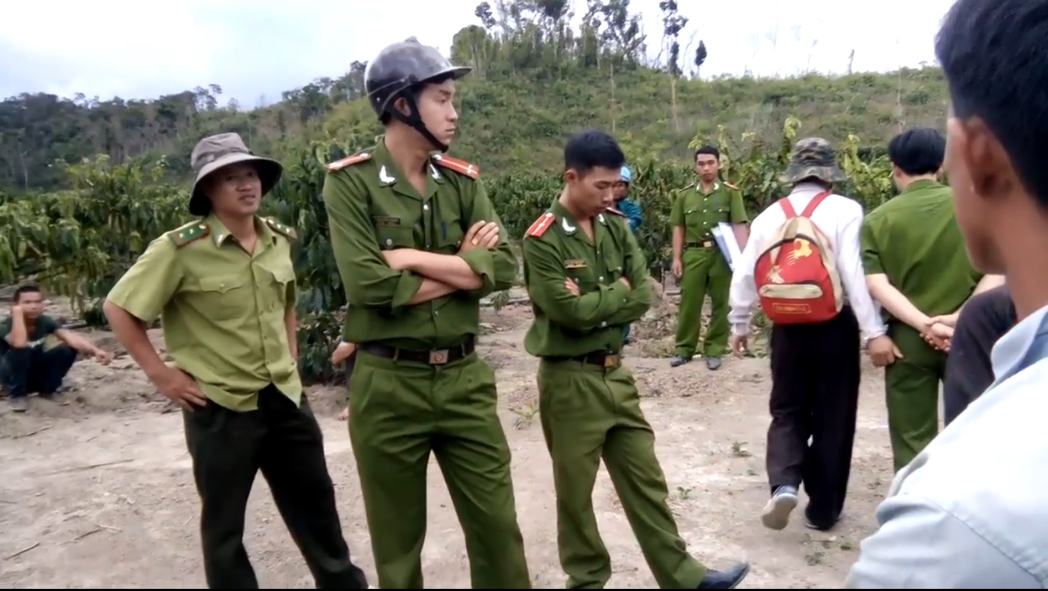 Cuong che dat nam 2016