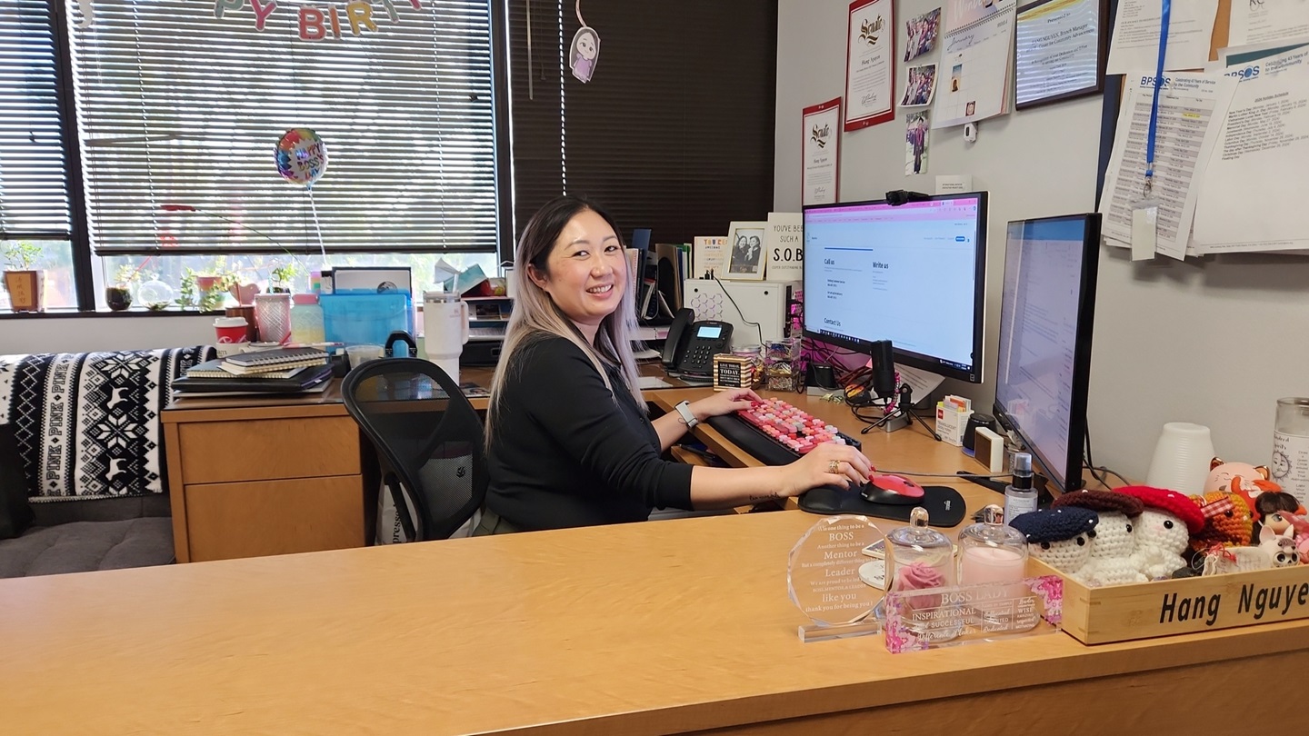 Hang Nguyen at office